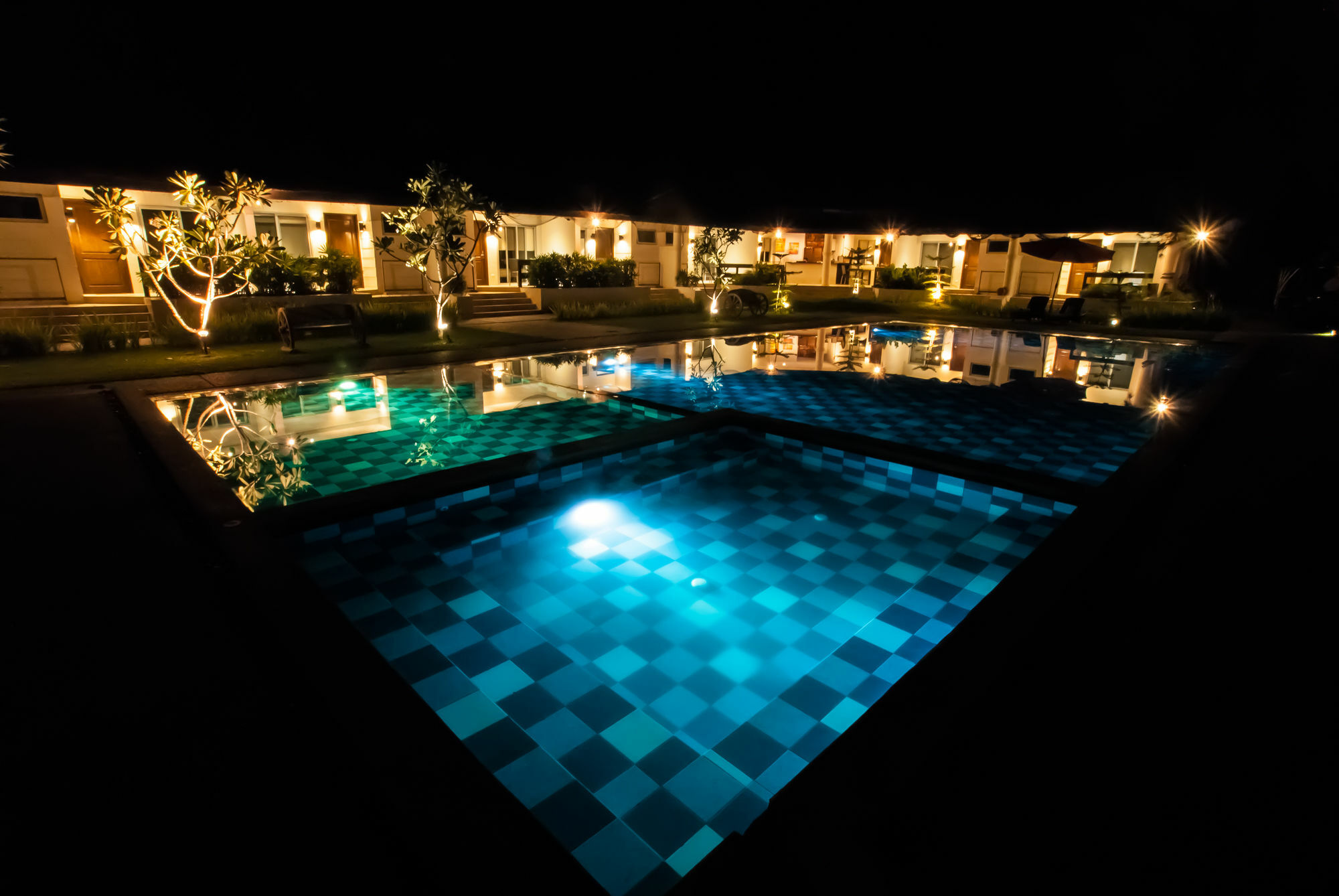 Costa Pacifica Resort Baler Exterior photo